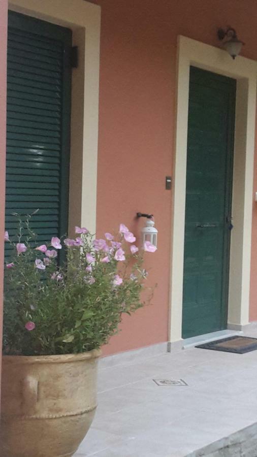 Bella Vista Apartment Kato Korakiana Екстериор снимка